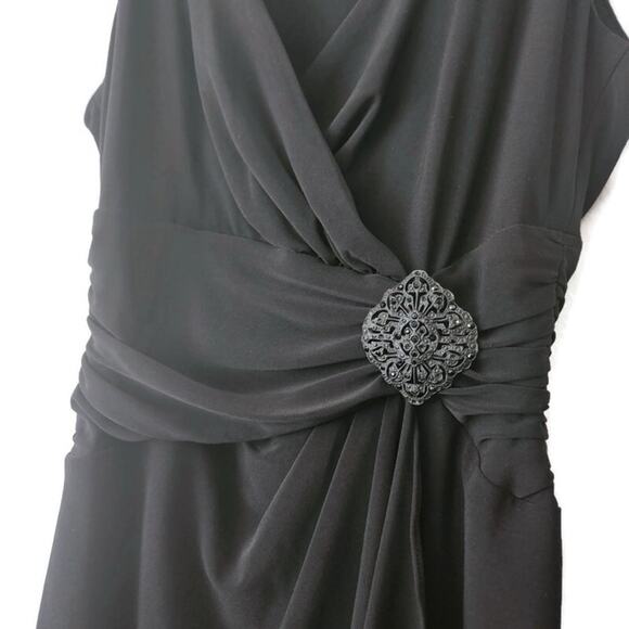 Jones New York Women's Black Draped Bodice Jewel Accent Fit and Flare Blouse 2P - Picture 5 of 8